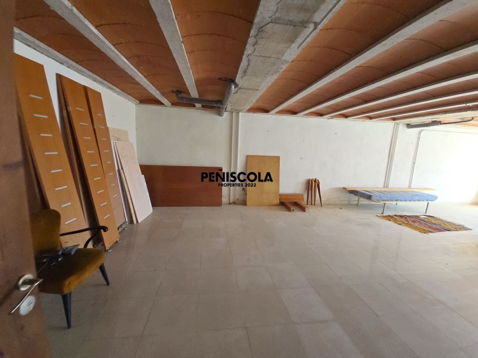 Flat te koop in Sant Mateu met zwembad - € 55.000 (Ref: 9953172)