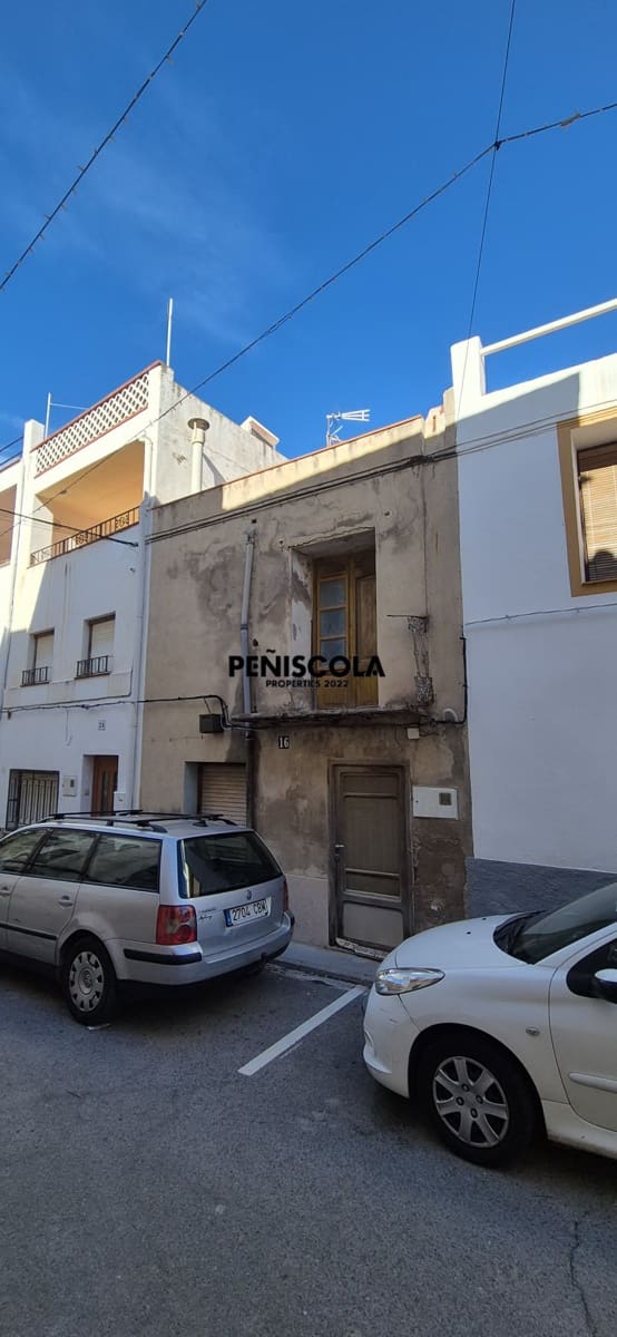 Hus till salu i Cervera del Maestre / Cervera del Maestrat - 16 000 € (Ref: 9981071)