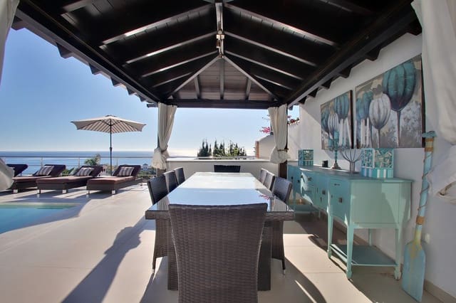 Villa/Maison de 5 chambres de location de vacances à La Cala de Mijas, Mijas avec piscine - 4 690 € (Ref: 5247628)