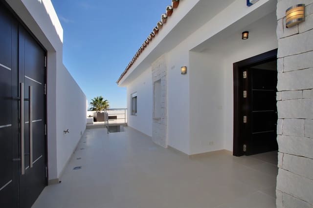 Villa/Maison de 5 chambres de location de vacances à La Cala de Mijas, Mijas avec piscine - 4 690 € (Ref: 5247628)