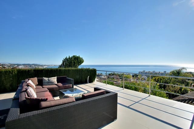 Villa/Maison de 5 chambres de location de vacances à La Cala de Mijas, Mijas avec piscine - 4 690 € (Ref: 5247628)