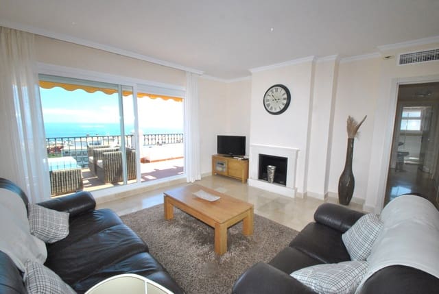 Ático de 2 habitaciones en Calahonda, Mijas en alquiler vacacional con piscina garaje - 925 € (Ref: 5301307)