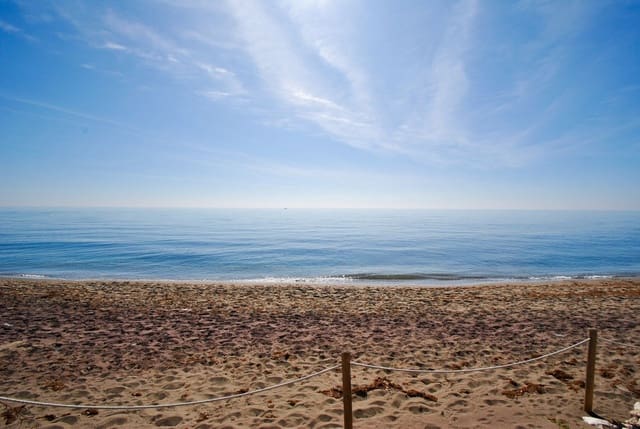 Chalet de 5 habitaciones en La Cala de Mijas, Mijas en venta con piscina garaje - 1.995.000 € (Ref: 8147913)