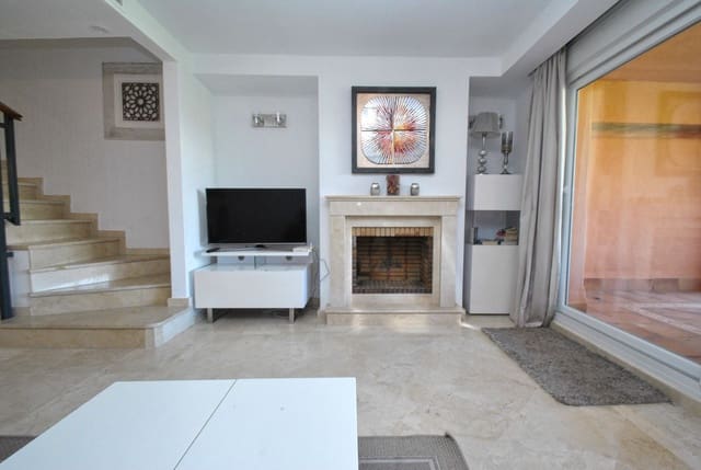 4 soverom Hus til salgs i Cabopino, Marbella med svømmebasseng garasje - € 495 000 (Ref: 8811920)