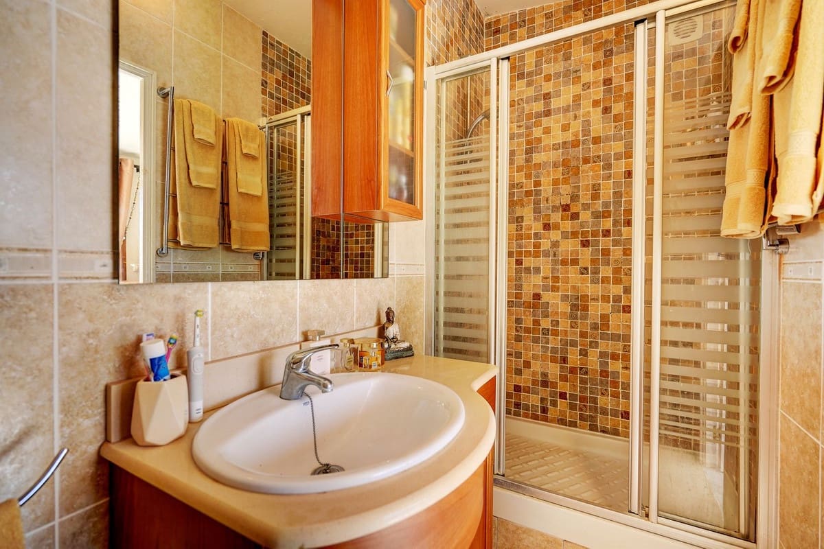 4 camera da letto Villa in vendita in Calahonda con piscina garage - 675.000 € (Rif: 8925315)