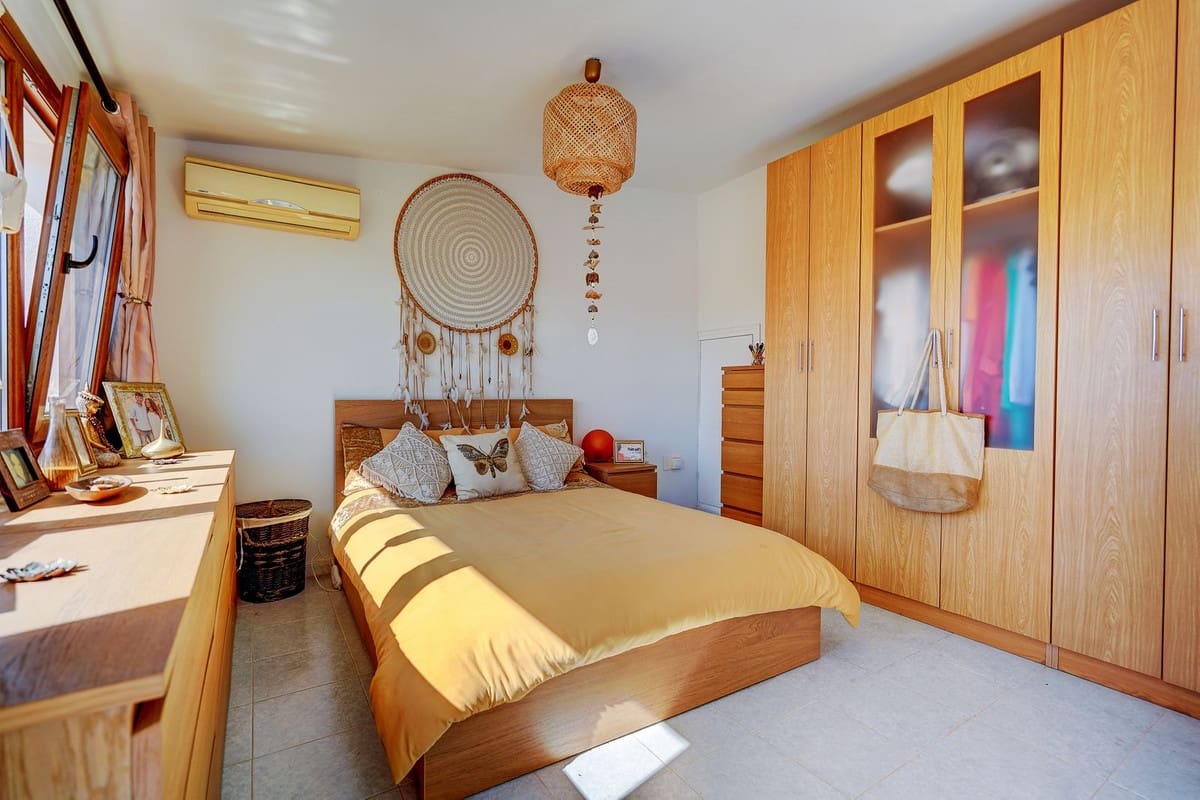 4 soverom Villa til salgs i Calahonda med svømmebasseng garasje - € 675 000 (Ref: 8925315)