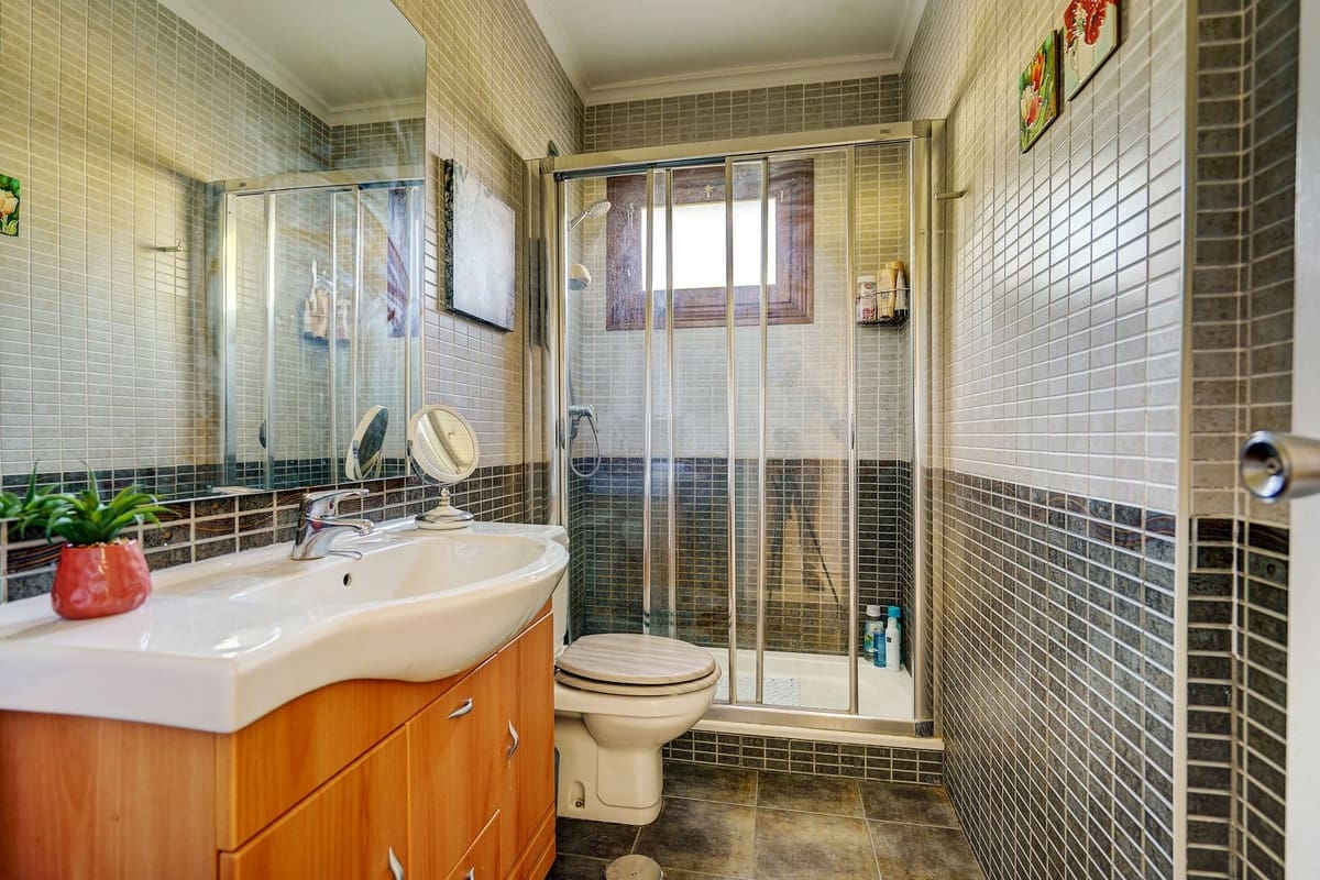 4 soverom Villa til salgs i Calahonda med svømmebasseng garasje - € 675 000 (Ref: 8925315)