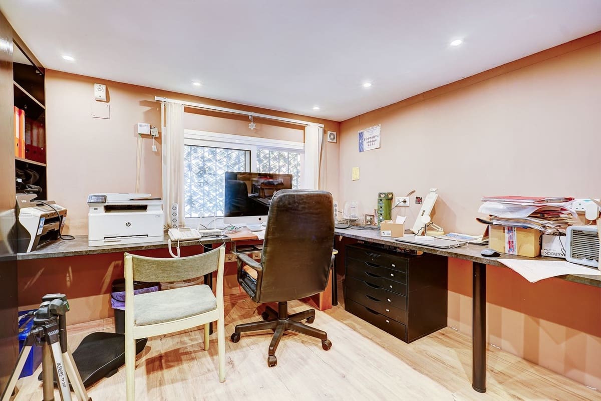 5 soverom Villa til salgs i La Capellania med svømmebasseng garasje - € 1 325 000 (Ref: 8969765)