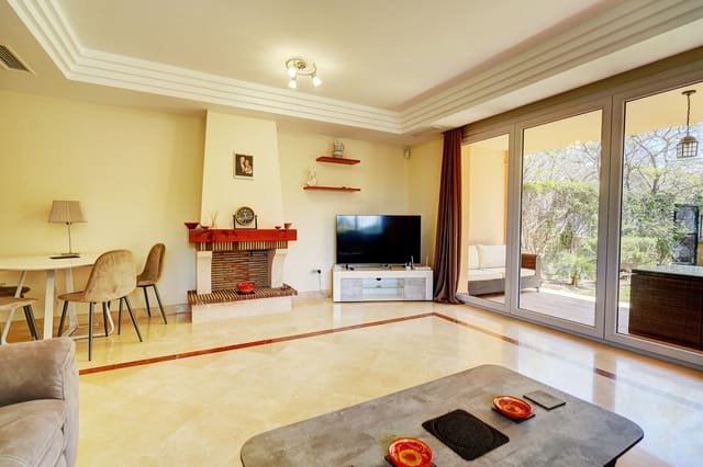 3 camera da letto Villetta Bifamiliare in vendita in Riviera del Sol, Mijas con piscina garage - 499.000 € (Rif: 8987279)