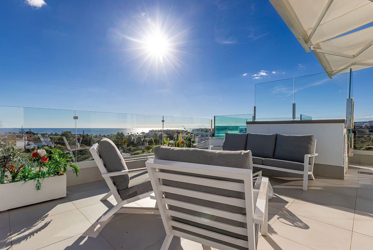 5 bedroom Apartment for sale in Mijas Costa with pool garage - € 3,300,000 (Ref: 9133462)