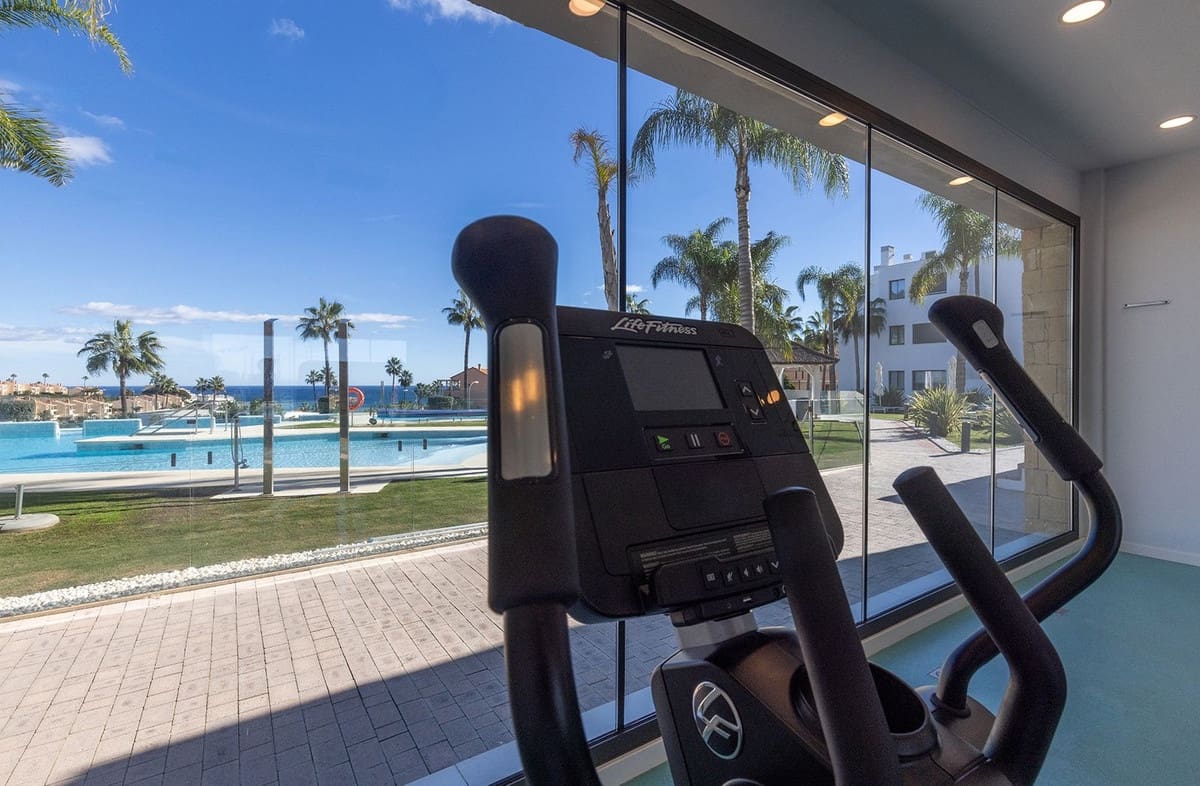 5 bedroom Apartment for sale in Mijas Costa with pool garage - € 3,300,000 (Ref: 9133462)