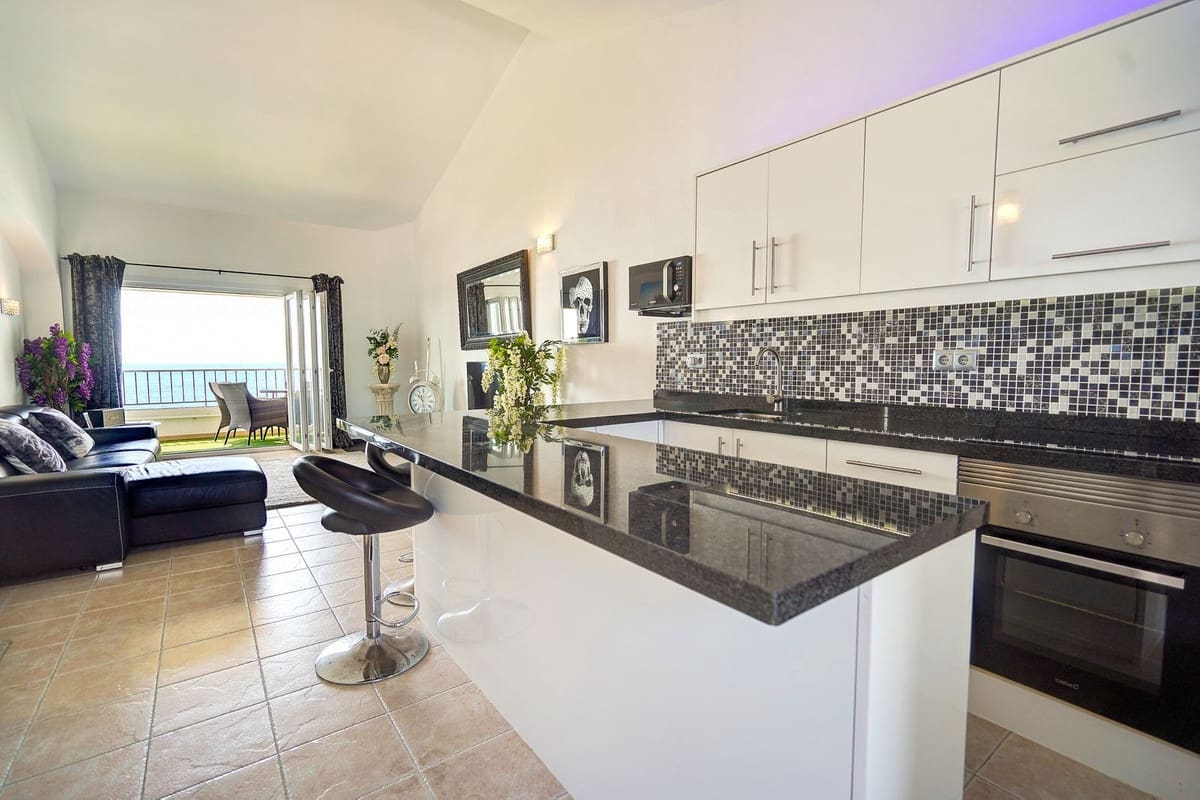 2 soveværelse Penthouse til salg i Torrenueva med swimmingpool garage - € 399.000 (Ref: 9176979)