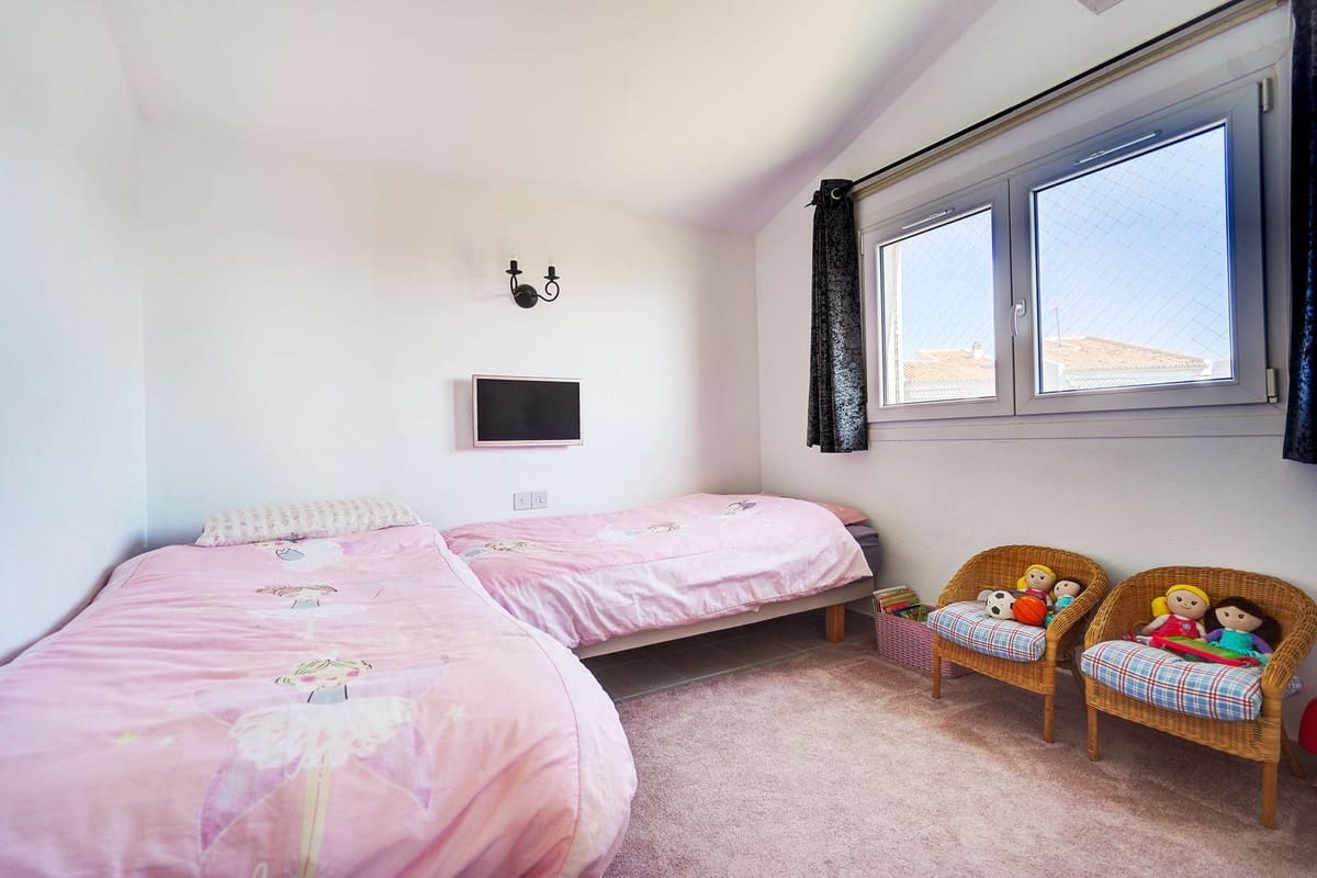 2 soveværelse Penthouse til salg i Torrenueva med swimmingpool garage - € 399.000 (Ref: 9176979)