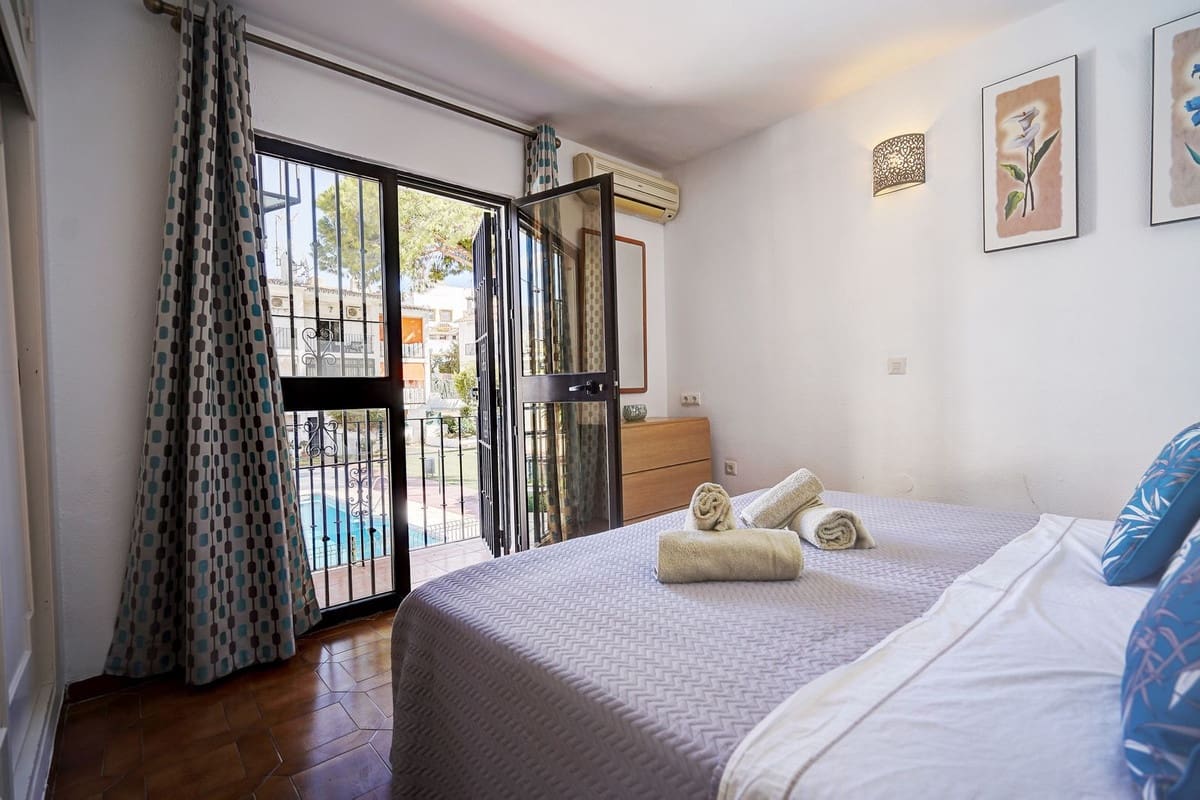 2 sypialnia Dom na sprzedaż w Marbella z basenem garażem - 325 000 € (Ref: 9331780)