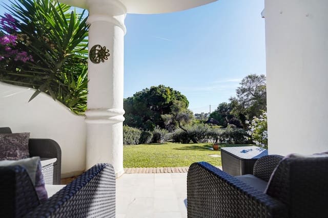 2 chambre Appartement à vendre à Calahonda, Mijas avec piscine garage - 275 000 € (Ref: 9491911)