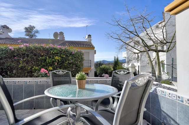 3 soveværelse Byhus til salg i Mijas Golf, Mijas med swimmingpool garage - € 360.000 (Ref: 9528812)