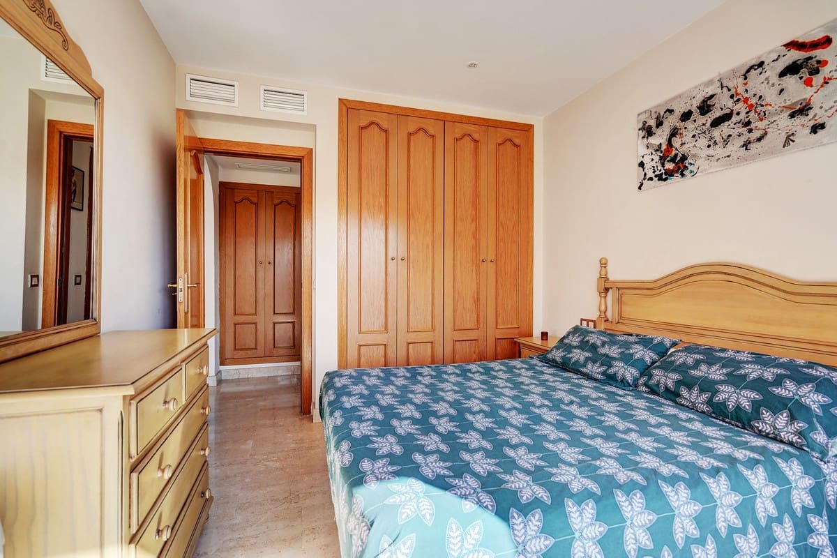 Apartamento de 1 habitación en Riviera del Sol en venta con piscina garaje - 250.000 € (Ref: 9539070)