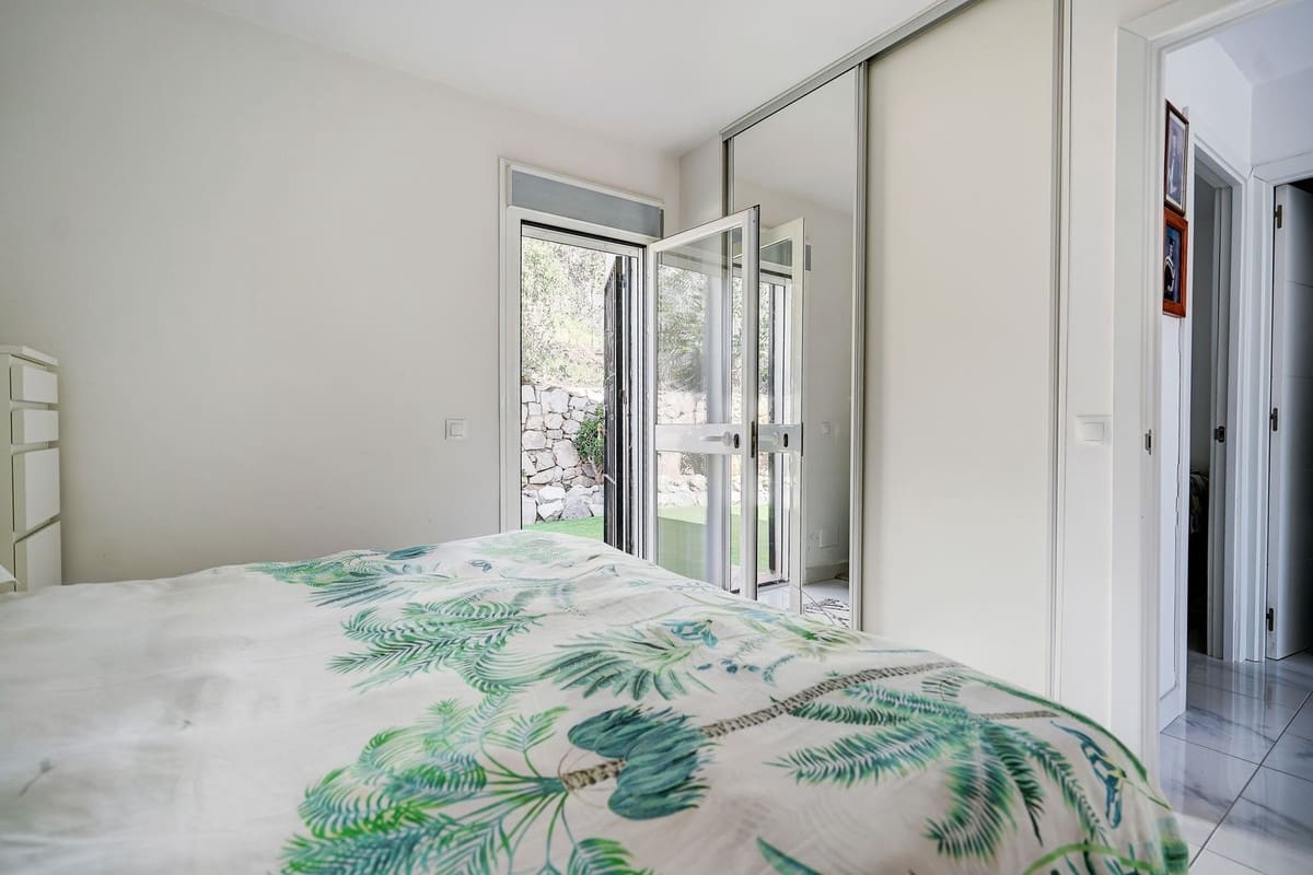 2 soveværelse Villa til salg i Calahonda med swimmingpool garage - € 385.000 (Ref: 9618706)