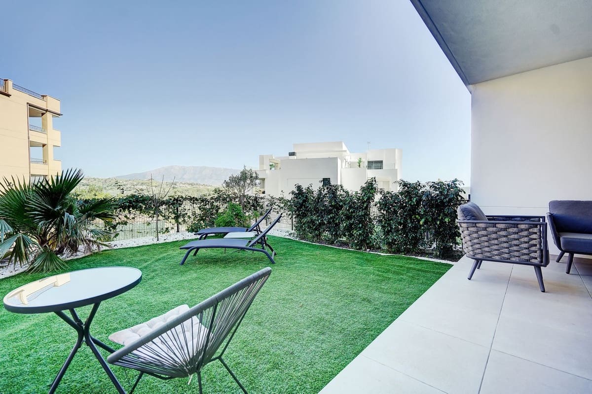 3 bedroom Apartment for sale in La Cala de Mijas - € 499,000 (Ref: 9679148)