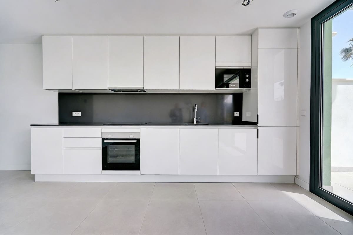 3 bedroom Apartment for sale in Mijas Costa with pool garage - € 549,500 (Ref: 9726891)