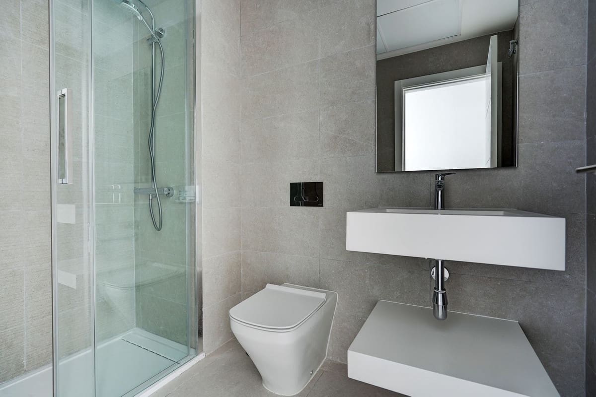 3 bedroom Apartment for sale in Mijas Costa with pool garage - € 549,500 (Ref: 9726891)