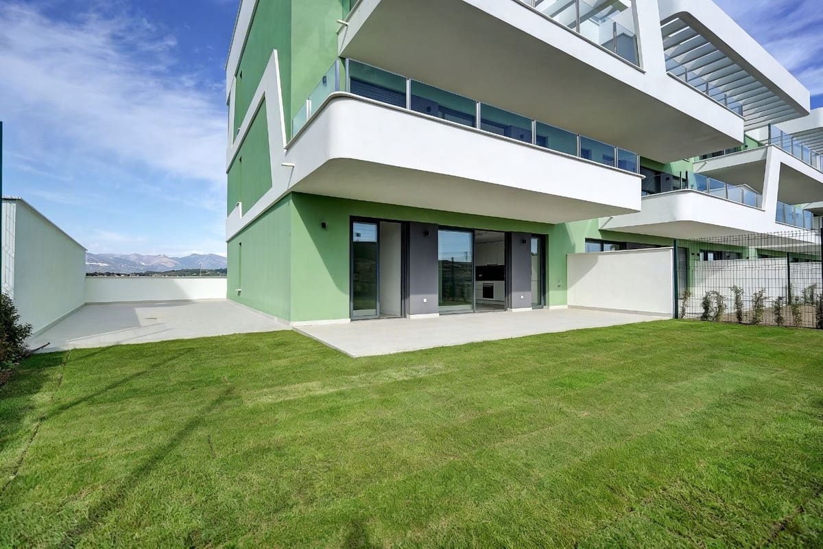 3 bedroom Apartment for sale in Mijas Costa with pool garage - € 549,500 (Ref: 9726891)