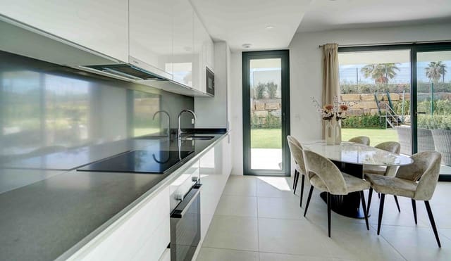 3 soveværelse Lejlighed til salg i La Cala de Mijas, Mijas med swimmingpool garage - € 549.500 (Ref: 9726891)