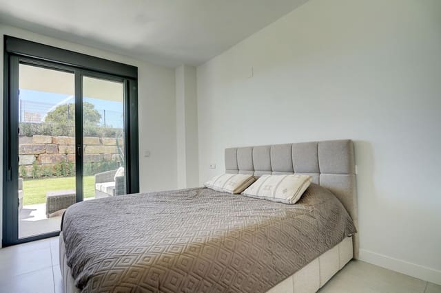 3 soveværelse Lejlighed til salg i La Cala de Mijas, Mijas med swimmingpool garage - € 549.500 (Ref: 9726891)