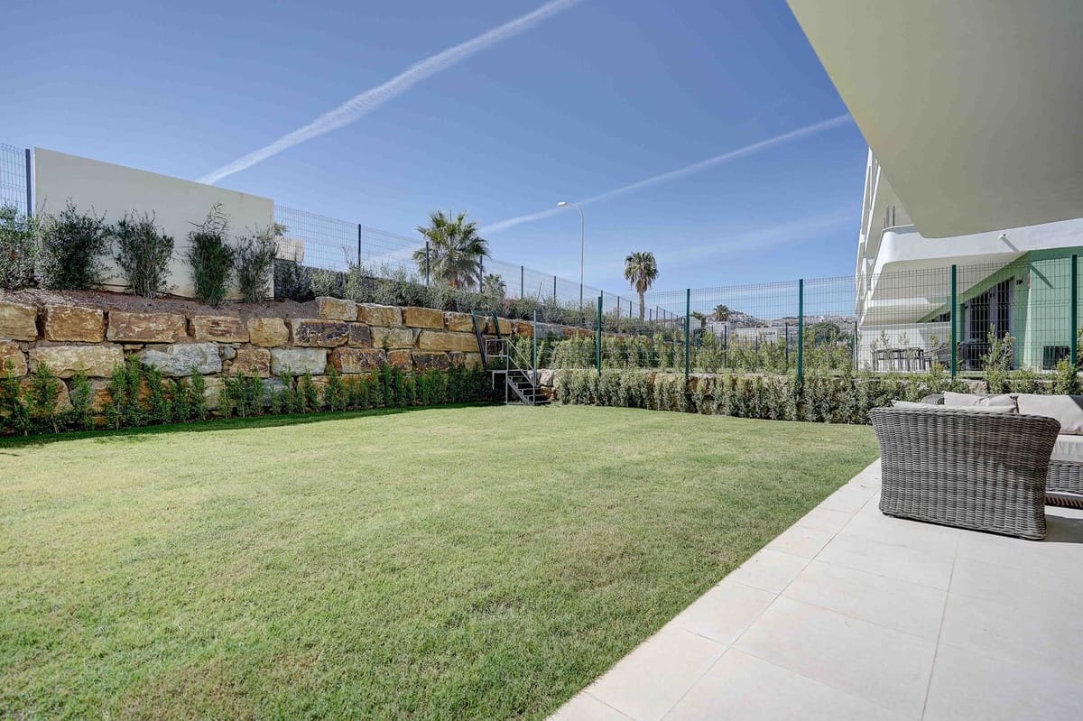3 Zimmer Apartment zu verkaufen in La Cala de Mijas mit Pool Garage - 549.500 € (Ref: 9726891)