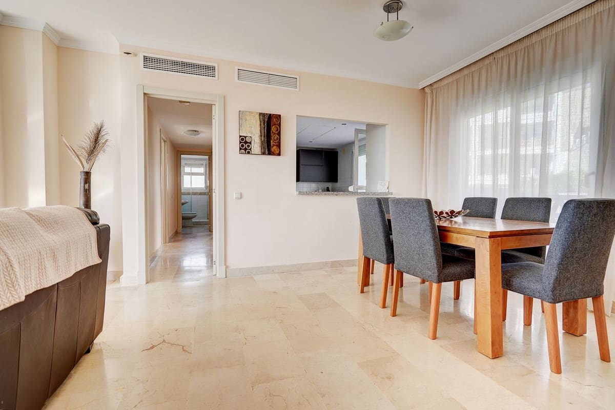 2 quarto Penthouse para venda em Calahonda com piscina garagem - 450 000 € (Ref: 9781251)