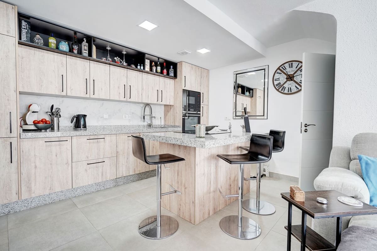 Casa de 3 habitaciones en La Reserva en venta con piscina garaje - 399.995 € (Ref: 9793670)