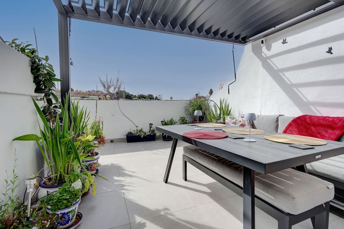 Casa de 3 habitaciones en La Reserva en venta con piscina garaje - 399.995 € (Ref: 9793670)