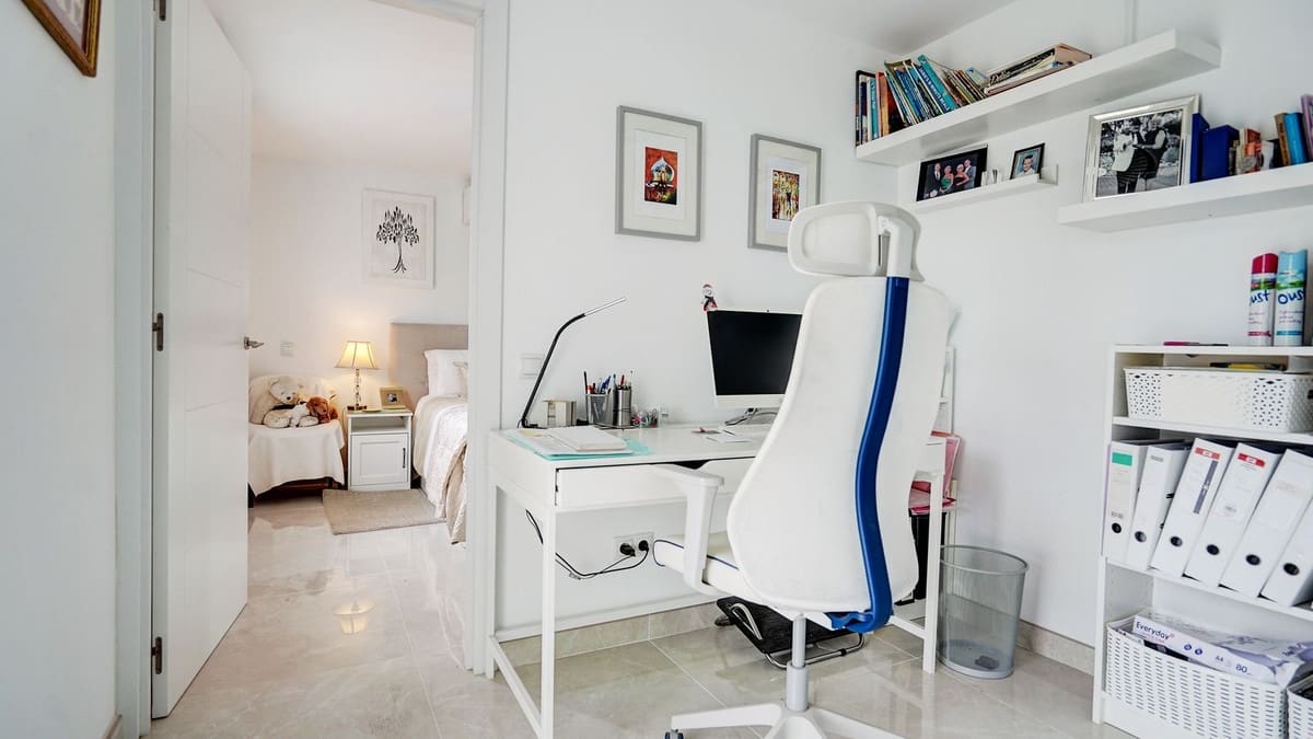 3 bedroom Villa for sale in Mijas with pool garage - € 825,000 (Ref: 9802710)