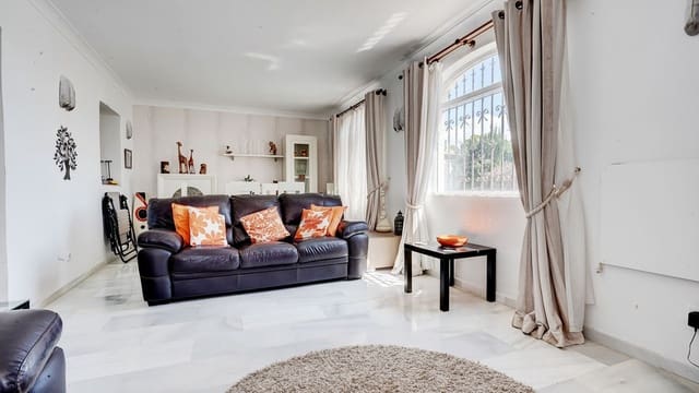 3 chambre Villa/Maison à vendre à Calypso, Mijas avec garage - 449 995 € (Ref: 9841431)