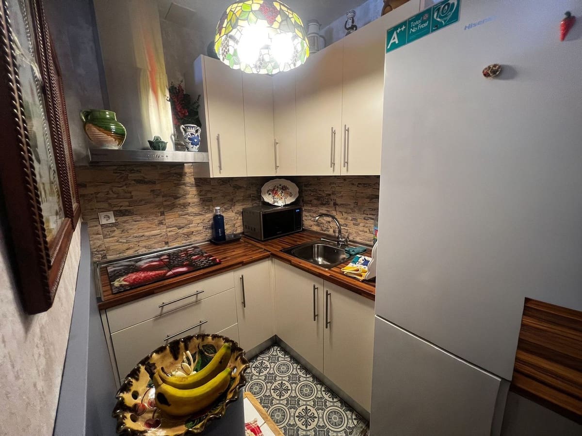 1 quarto Apartamento para venda em Calahonda com piscina garagem - 295 000 € (Ref: 9858566)