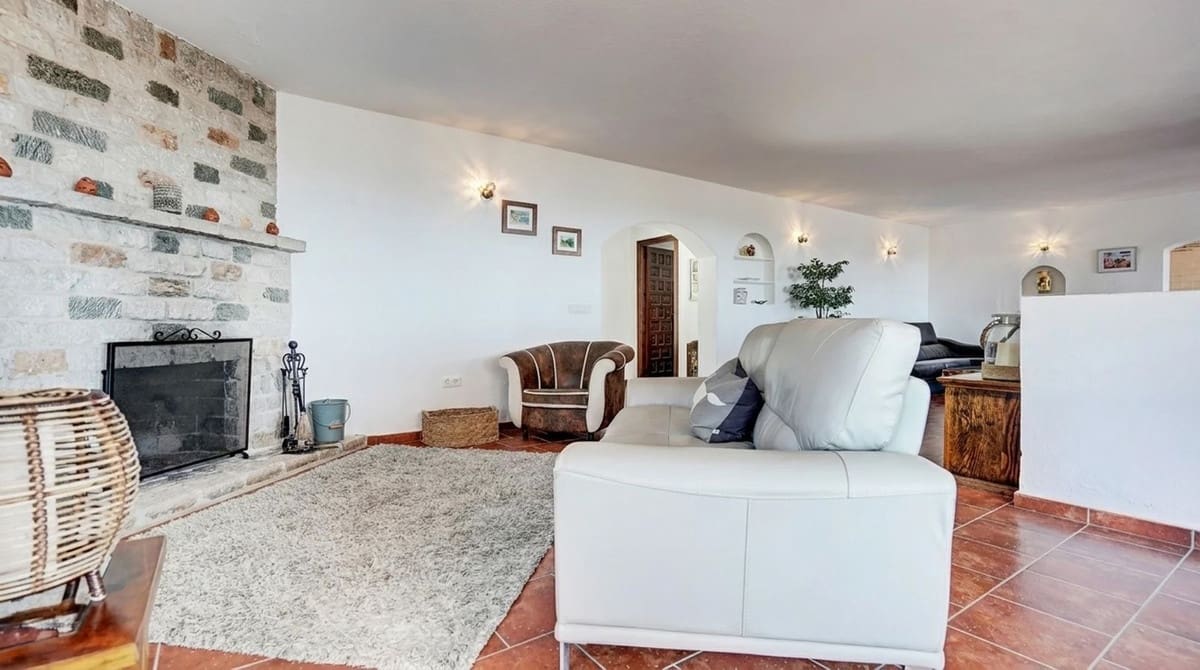 5 soverom Villa til salgs i Mijas med svømmebasseng garasje - € 1 495 000 (Ref: 9893151)