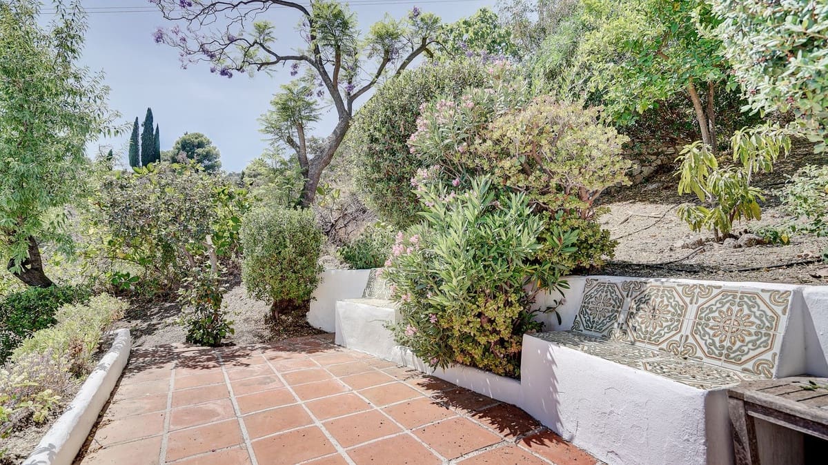 5 soverom Villa til salgs i Mijas med svømmebasseng garasje - € 1 495 000 (Ref: 9893151)