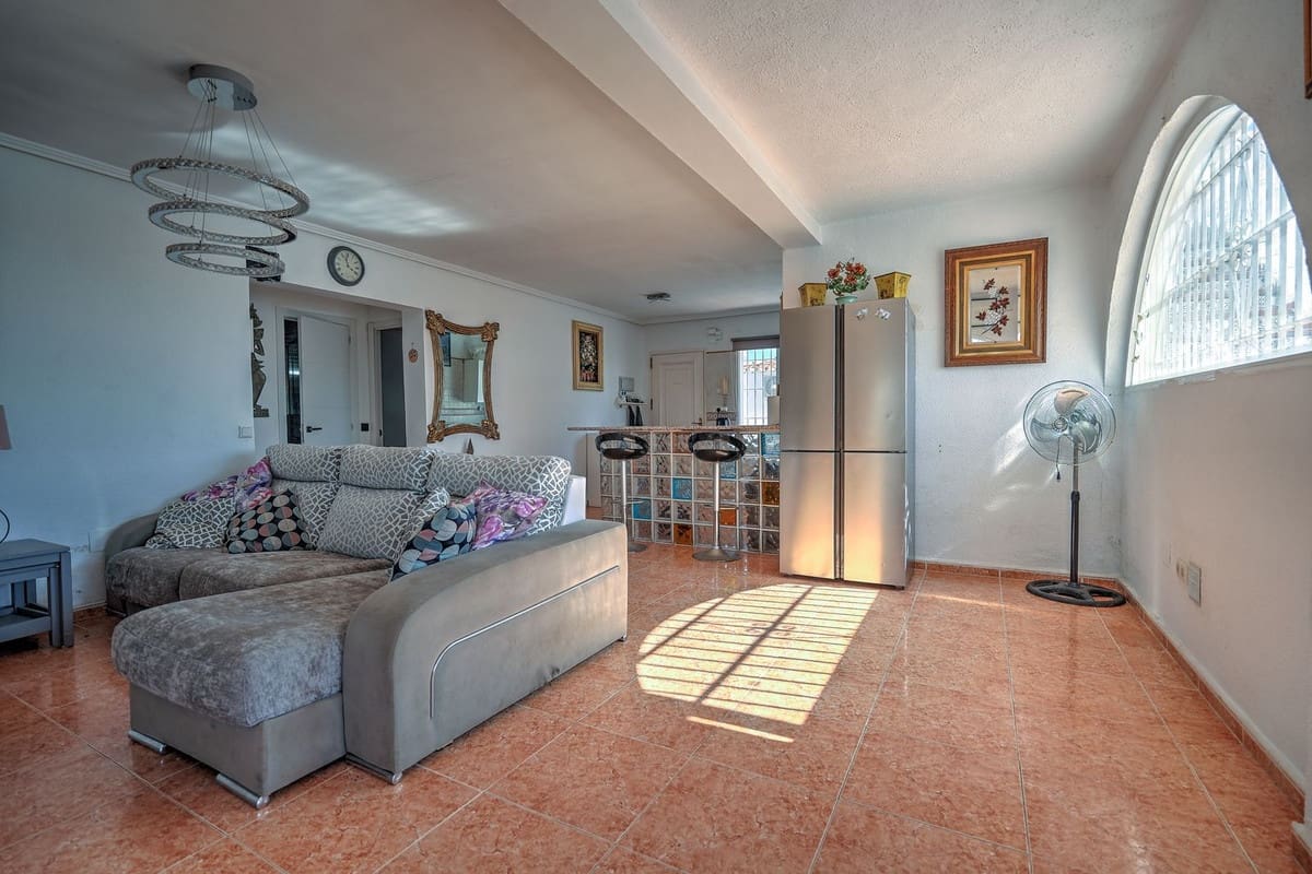 2 chambre Villa/Maison à vendre à El Faro - 399 995 € (Ref: 9913778)