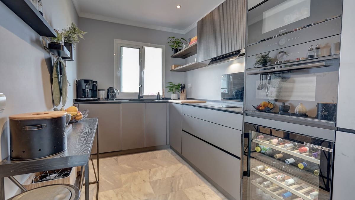 3 bedroom Townhouse for sale in El Chaparral with pool garage - € 599,000 (Ref: 9922887)