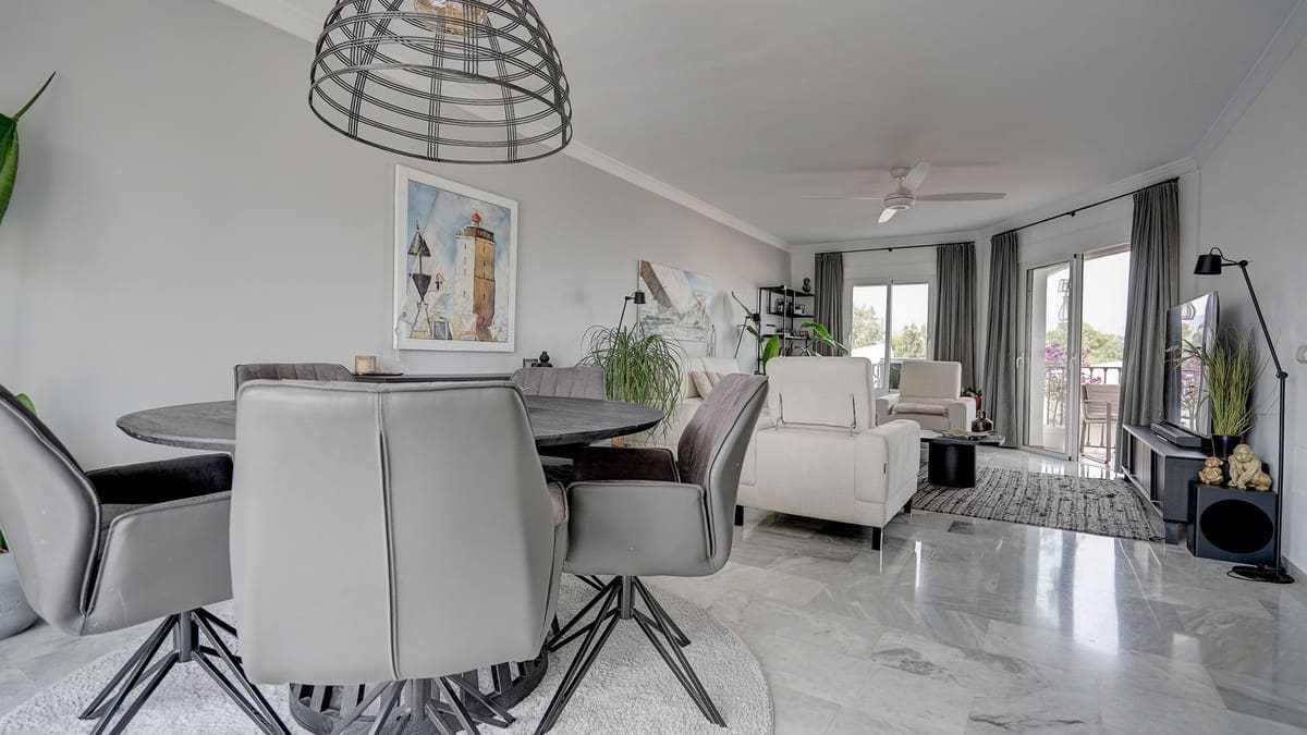 3 bedroom Townhouse for sale in El Chaparral with pool garage - € 599,000 (Ref: 9922887)