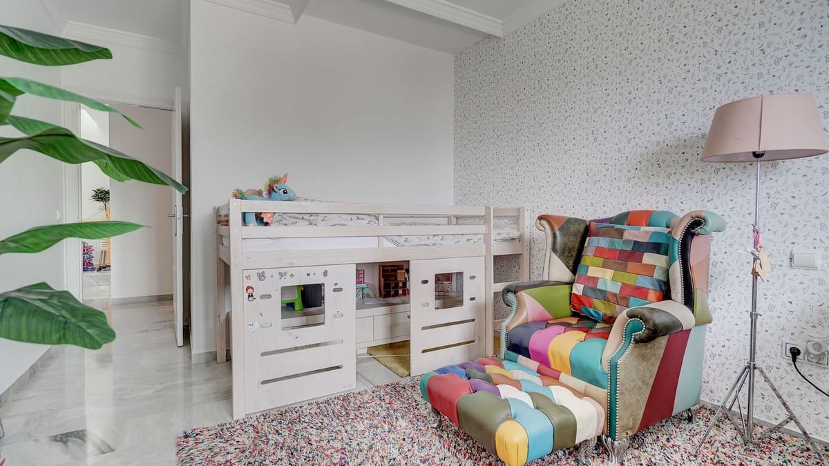 3 bedroom Townhouse for sale in El Chaparral with pool garage - € 599,000 (Ref: 9922887)