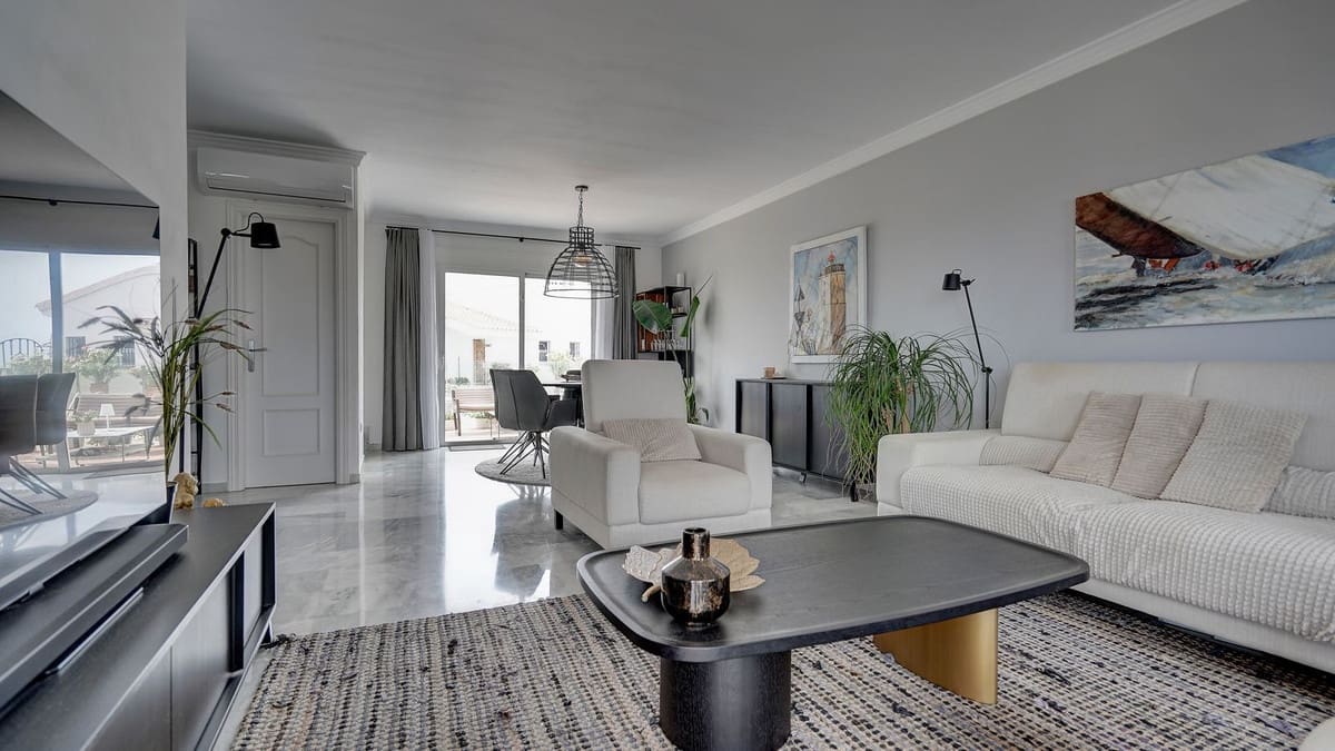 3 bedroom Townhouse for sale in El Chaparral with pool garage - € 599,000 (Ref: 9922887)