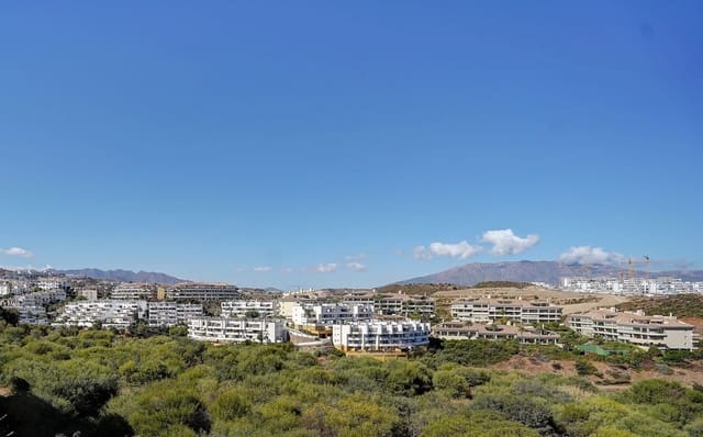 2 soverom Penthouse til salgs i Miraflores, Málaga by med svømmebasseng garasje - € 349 995 (Ref: 9925160)