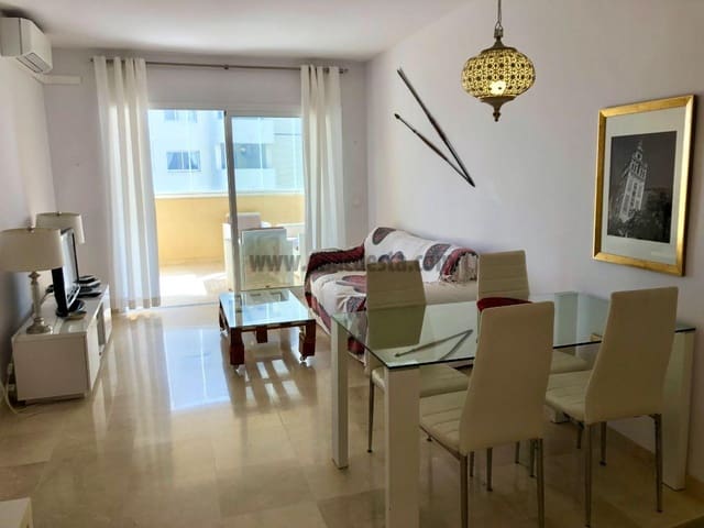2 chambre Appartement à vendre à Puerto de Estepona, Estepona avec piscine - 369 000 € (Ref: 9234875)