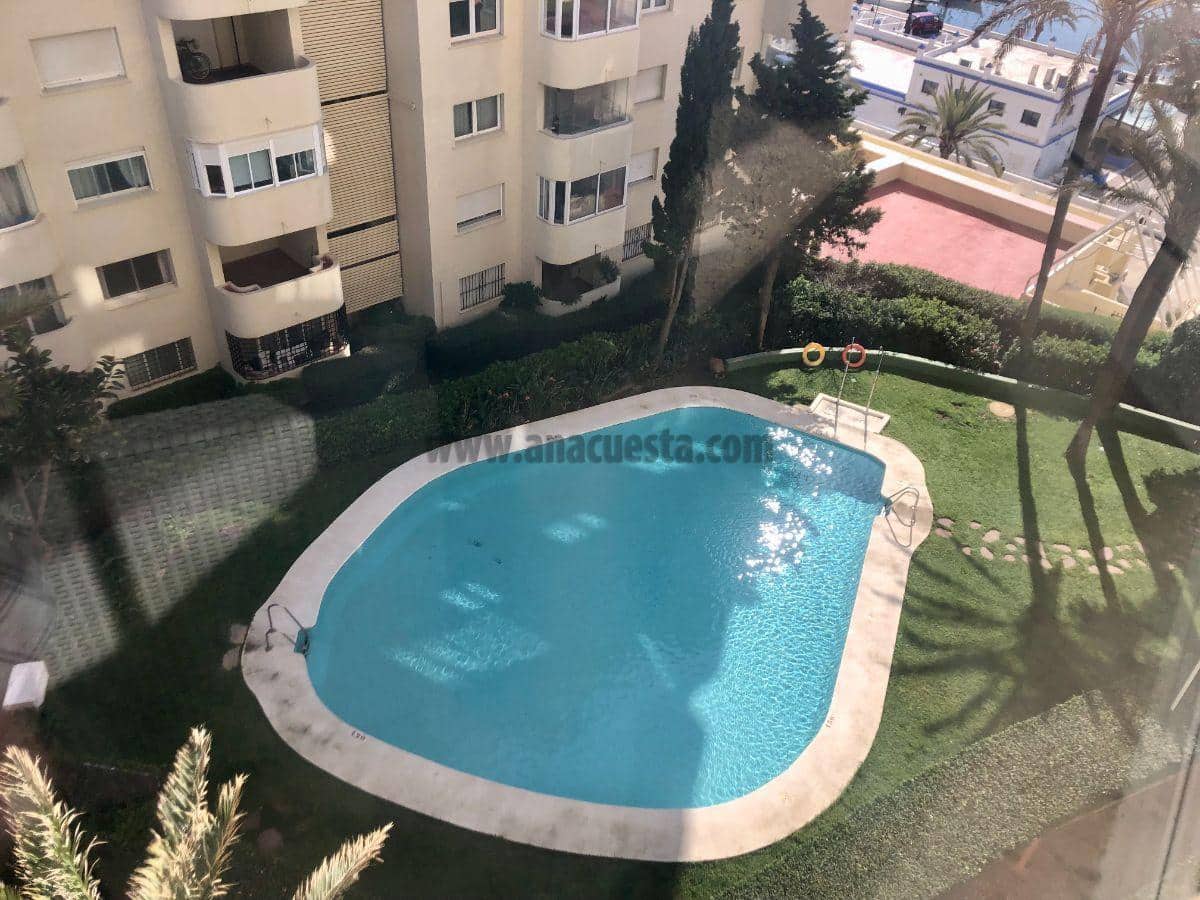2 soveværelse Lejlighed til salg i Estepona med swimmingpool - € 369.000 (Ref: 9234875)