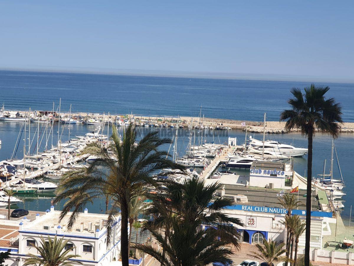 2 soveværelse Lejlighed til salg i Estepona med swimmingpool - € 369.000 (Ref: 9234875)