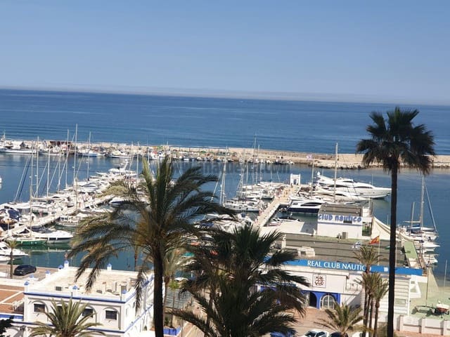 2 chambre Appartement à vendre à Puerto de Estepona, Estepona avec piscine - 369 000 € (Ref: 9234875)