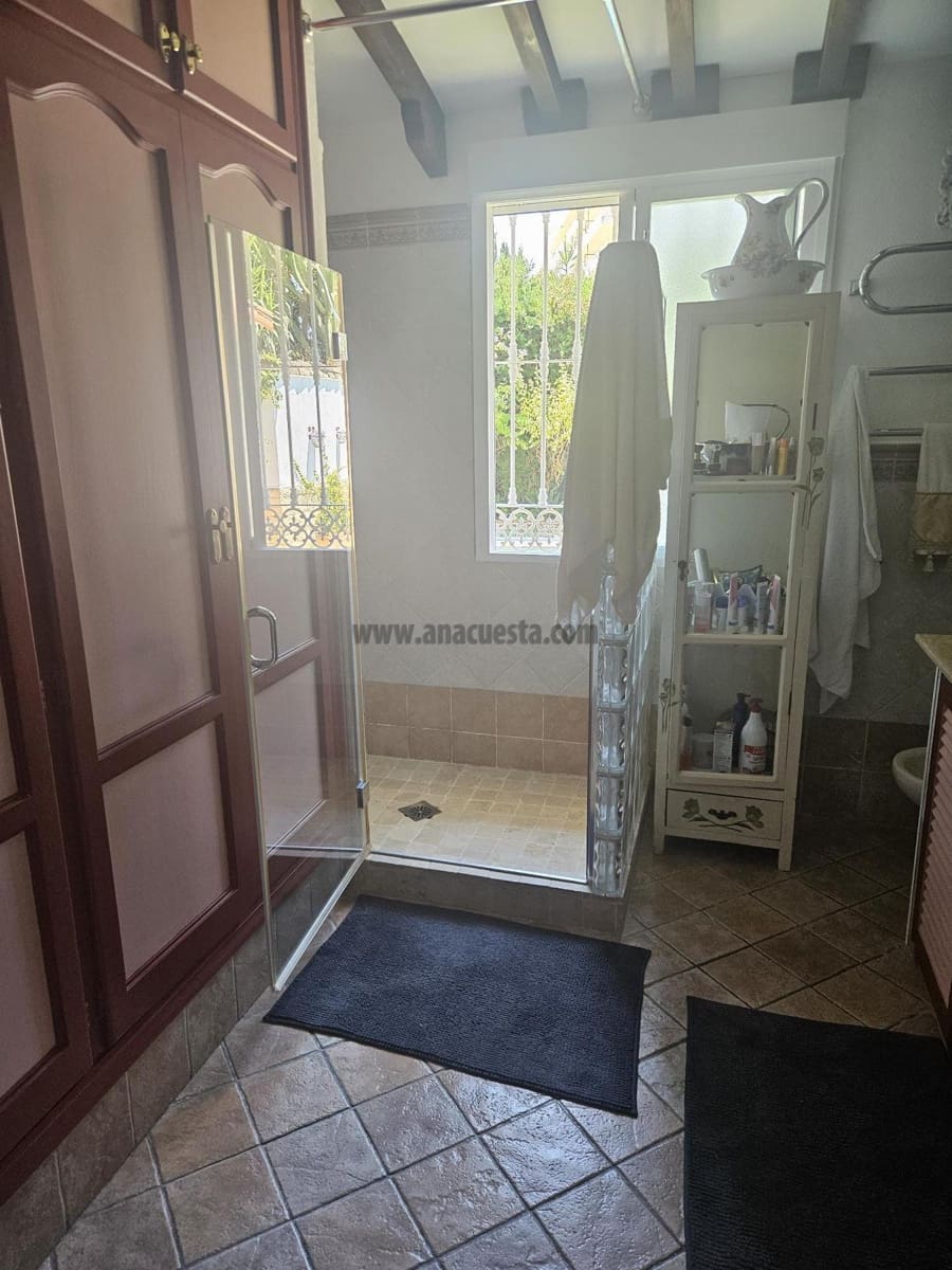 5 chambre Villa/Maison à vendre à Atalaya-Isdabe avec piscine garage - 1 295 000 € (Ref: 9234877)