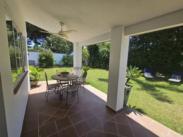 5 chambre Villa/Maison à vendre à Atalaya-Isdabe, Estepona avec piscine garage - 1 295 000 € (Ref: 9234877)