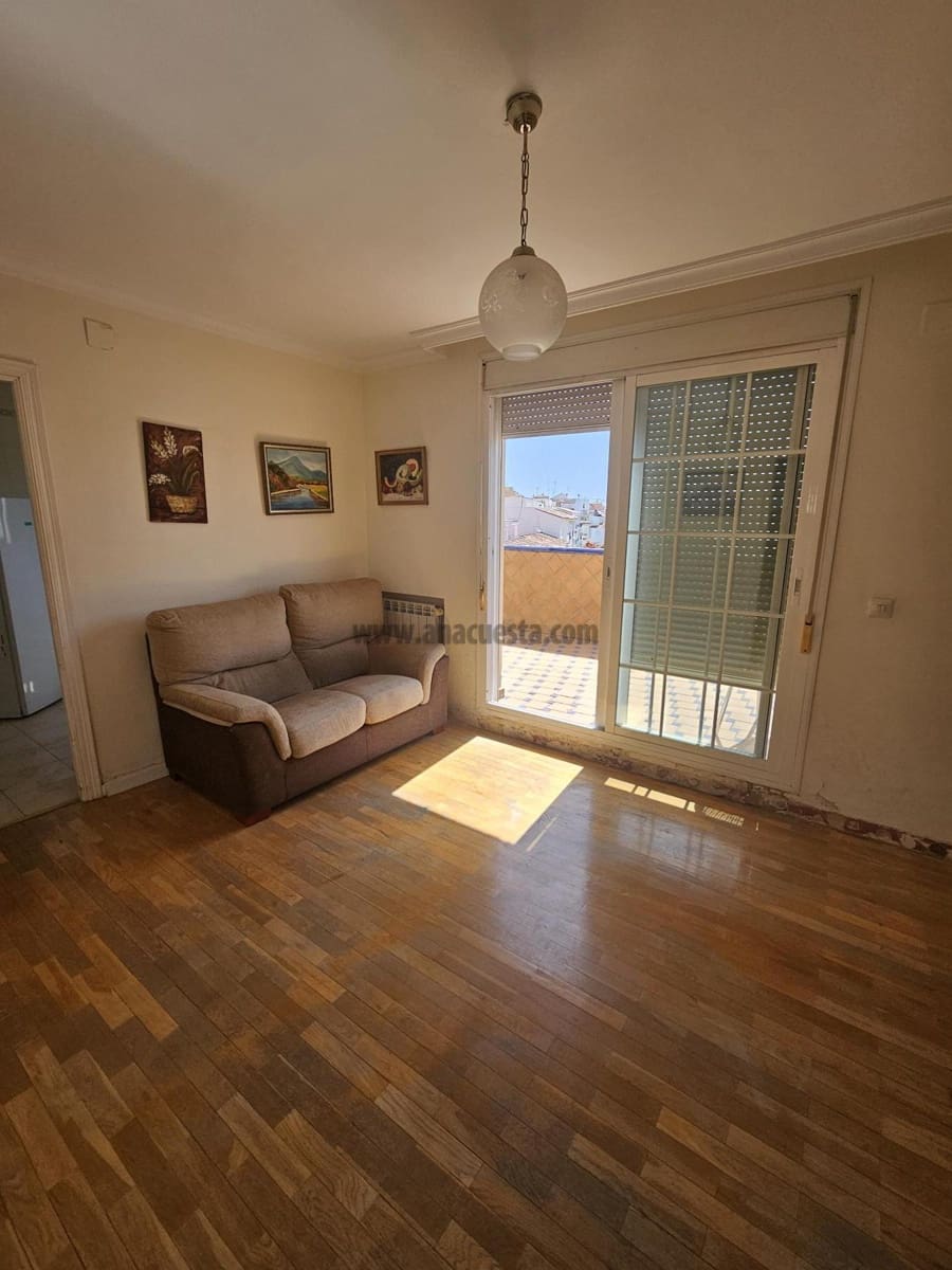 4 sypialnia Penthouse na sprzedaż w Estepona - 615 000 € (Ref: 9234878)